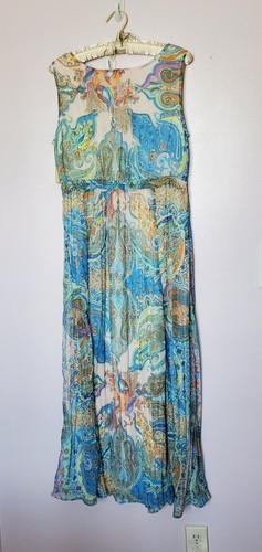 Sumer Dress by Together in size 10. - Picture 3 of 13