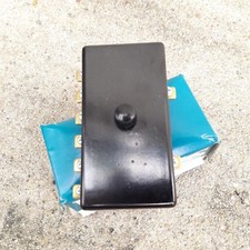 Caja de fusibles Datsun Sunny 1000 1200 B10 B120 B110 KB110 410 411 Niles Nuevo de Lote Antiguo Japón