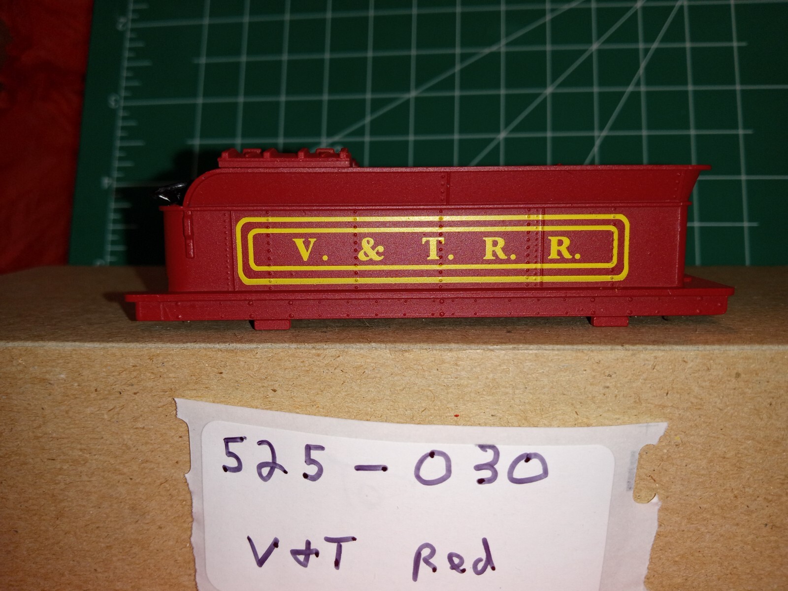 OLD TIME TENDER BODY SHELL V&T RR RED ALL PLASTIC  BY IHC/PERFECTA NEW 525-030