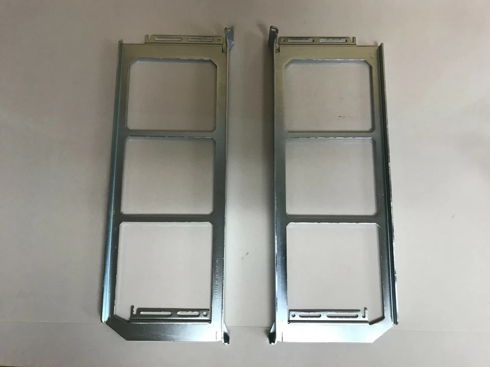 SUN MICROSYSTEMS 595-3775-02 (X965A) MOUNTING BRACKET - Image 2 of 3