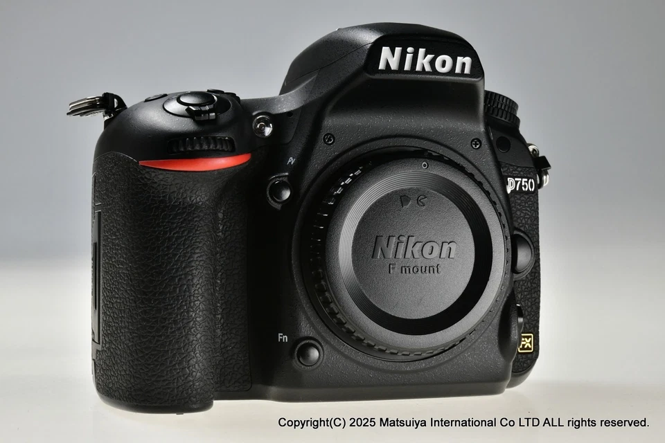 NIKON D750 24.3MP DSLR Camera Body Shutter Count 12186 Excellent - Image 2 of 4