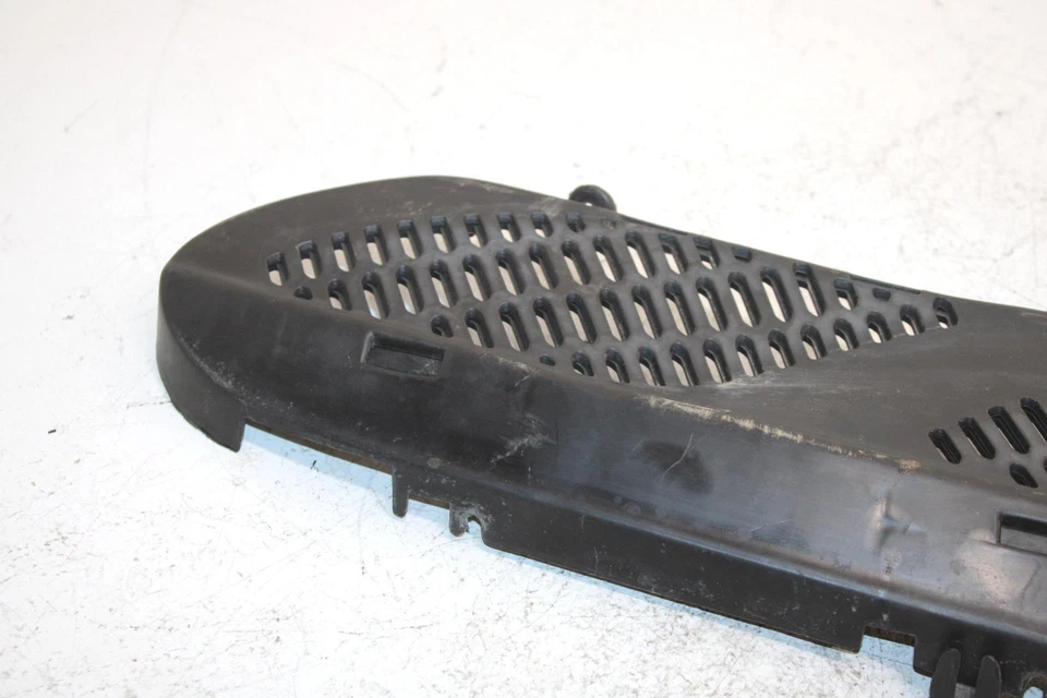 02 Juego de parrilla intermedia Ski-doo Grand Touring 500 OEM 517302031 SS24 Foto 4 de 4