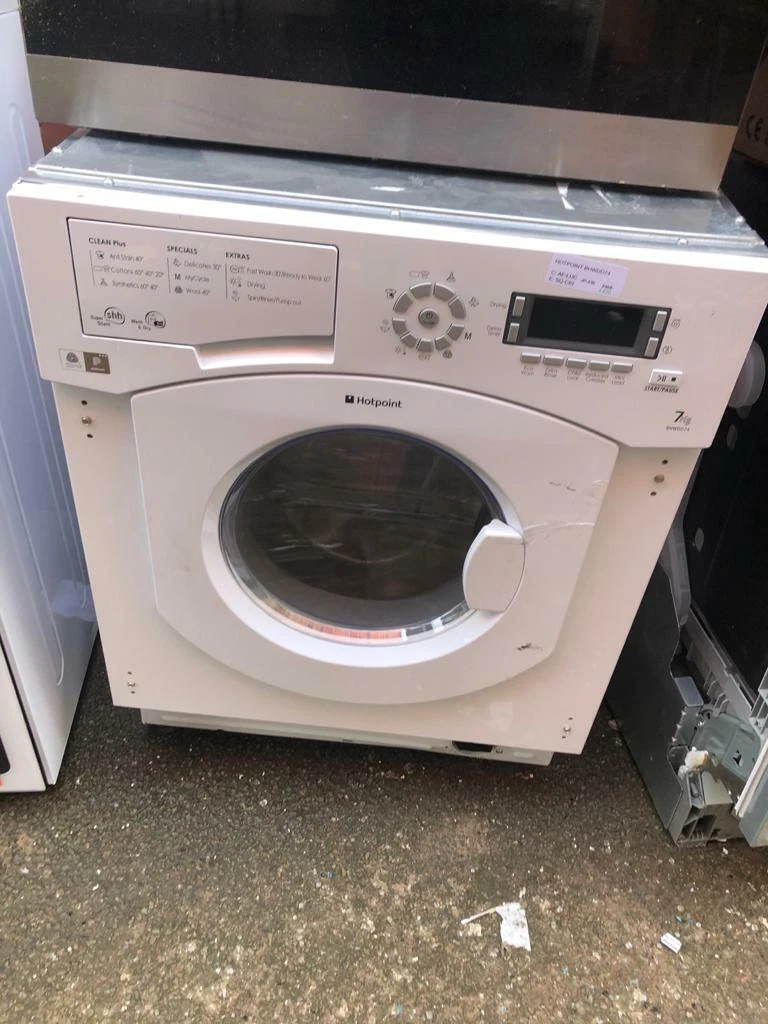Used hotpoint 2024 washer and dryer