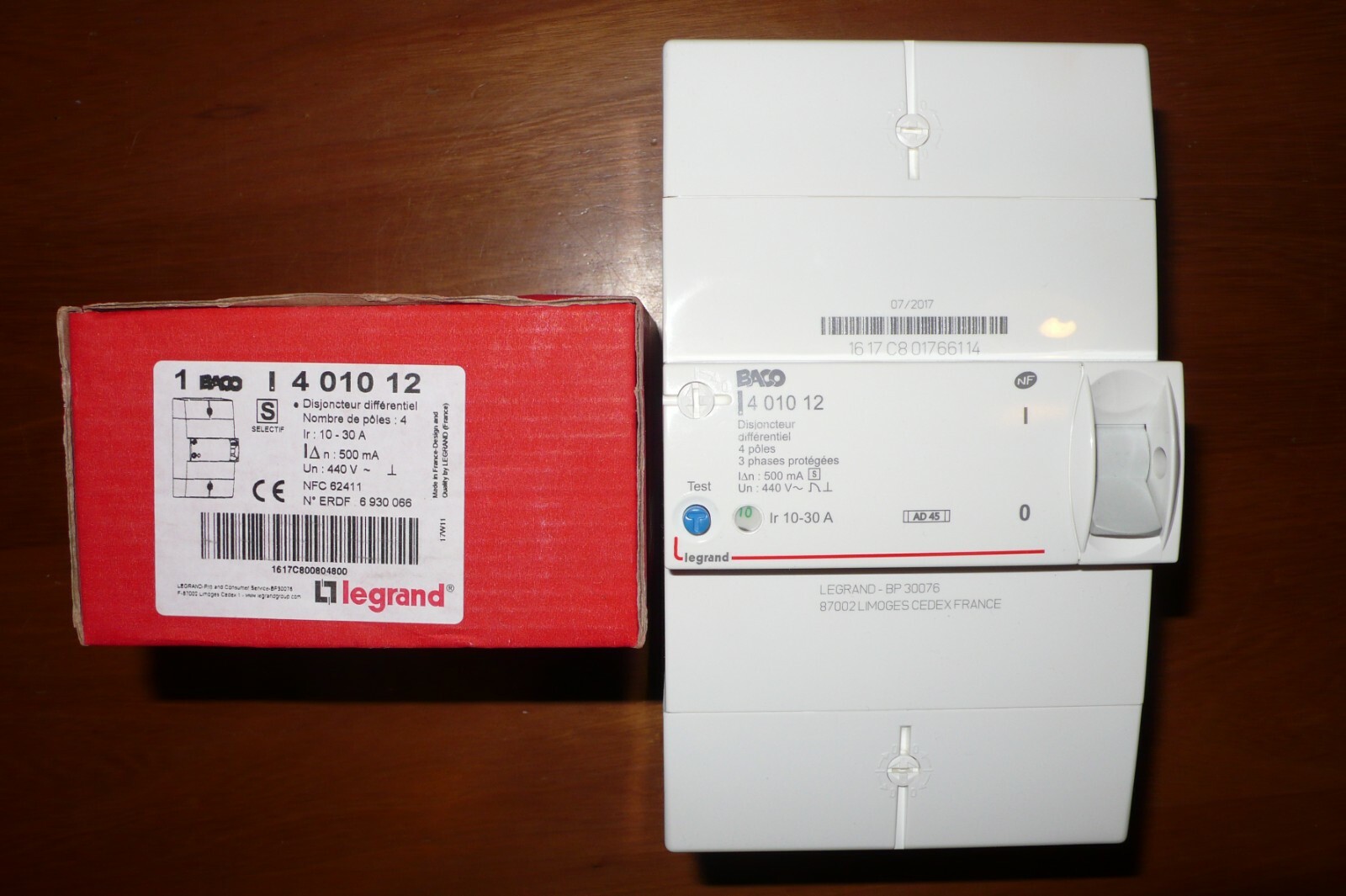 Disjoncteur différentiel Legrand 10-30A pour sécuriser un compteur triphasé