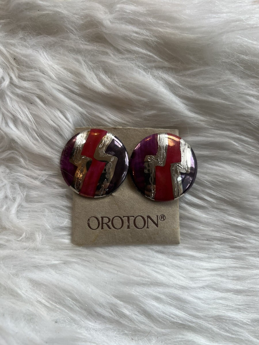 Oroton vintage clip on earrings graphic