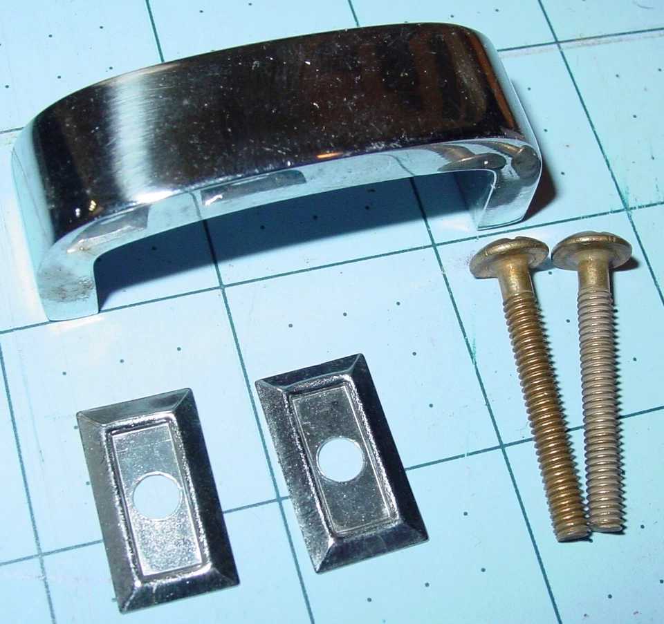 7 винтажных хромированных шкафов в стиле ар-деко с твердой латунной ручкой и задней панелью лот США - Изображение 4 из 4