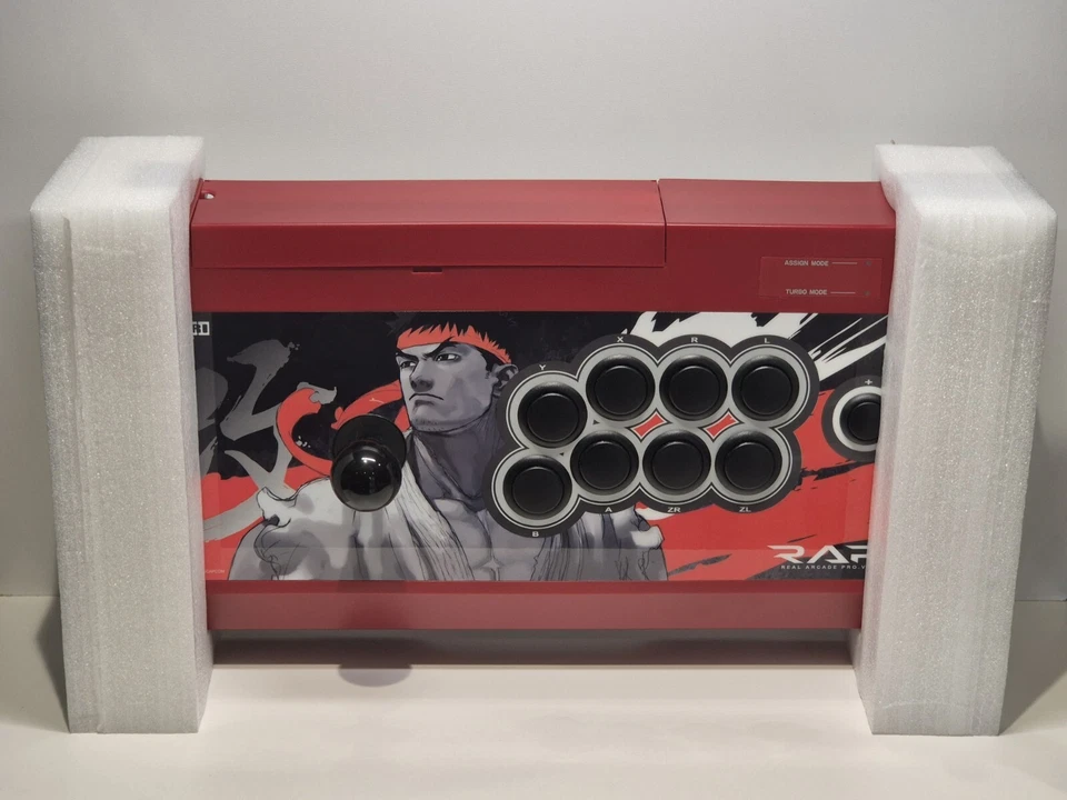 HORI Real Arcade Pro V Arcade Hayabusa Fighting Stick RYU Edition Switch/PC - Image 2 of 4