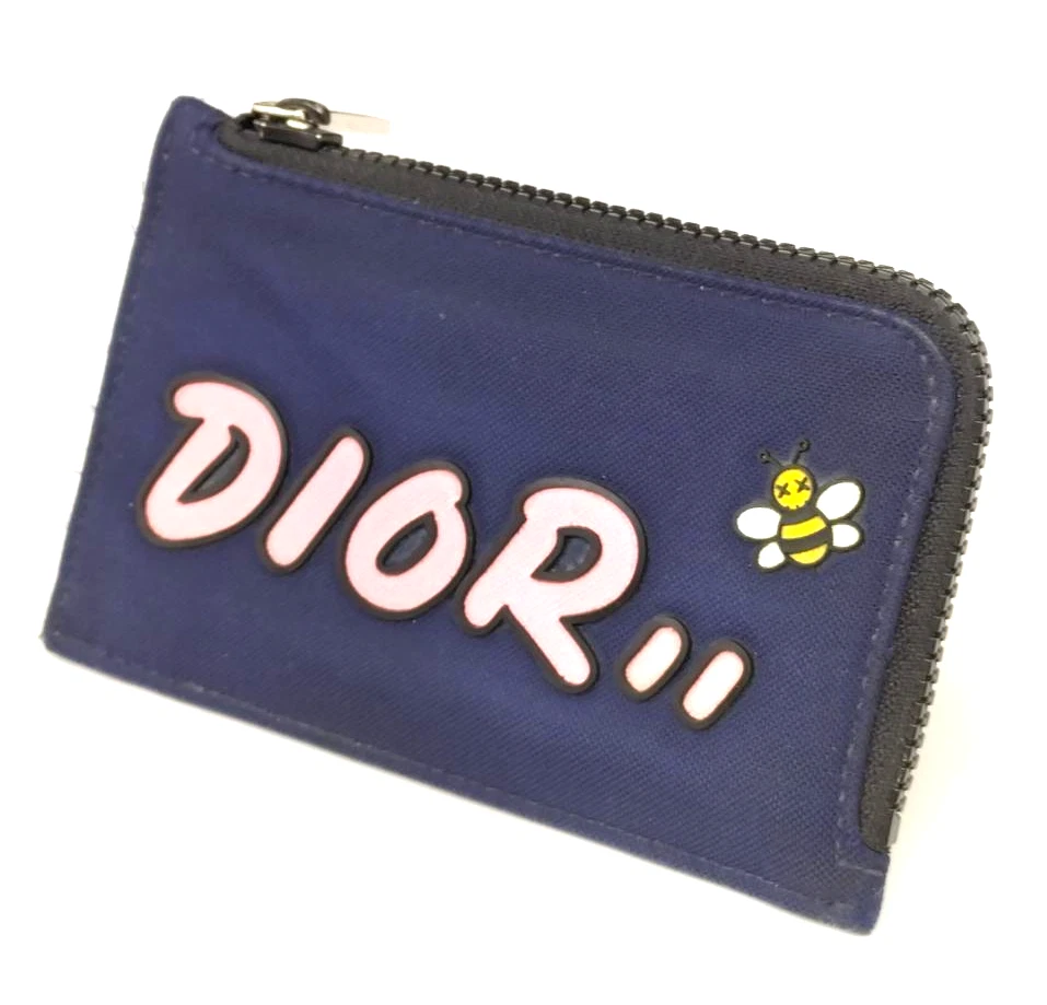 Sac à main Dior x Kaws zippé carte et porte pièces logo rose nylon noir rare
