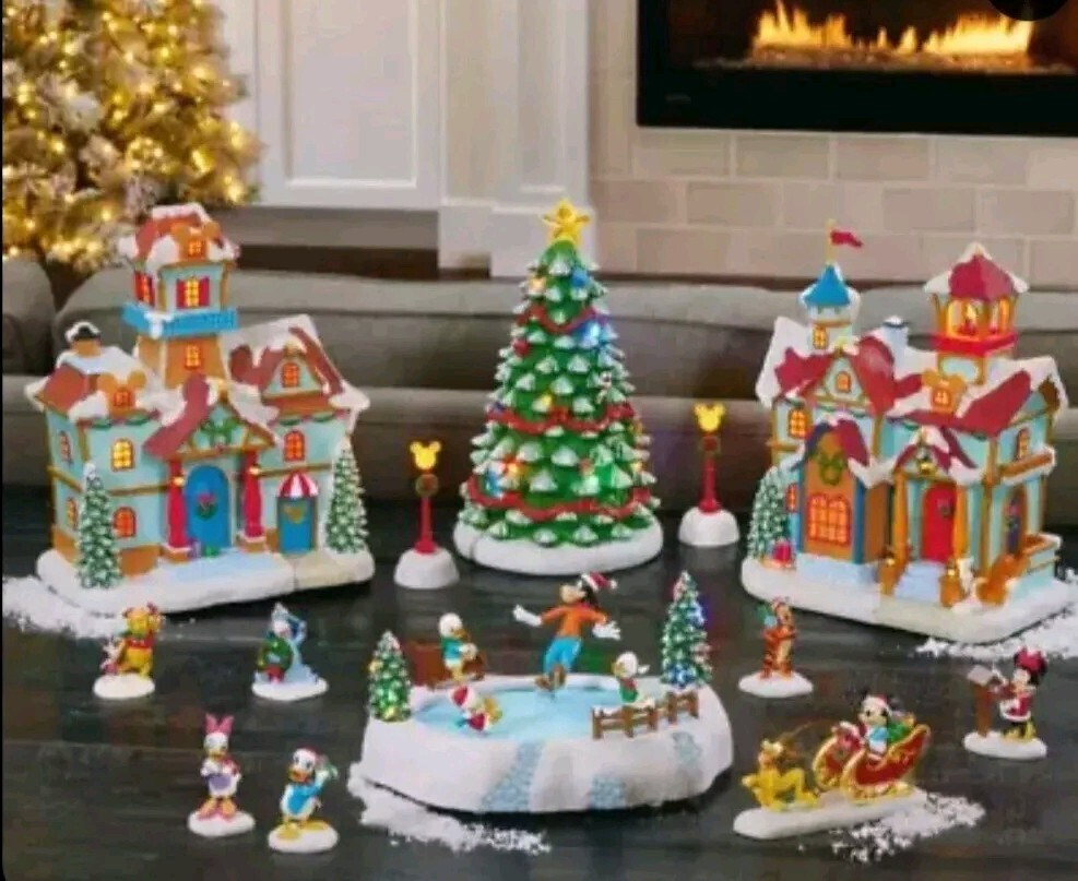 Disney 13 Piece Christmas Village Mickey Mouse Lights & Classic