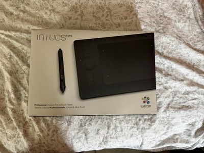 Wacom Intuos Pro Small Digital Graphic Drawing Tablet - Black