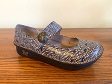 ALEGRIA Paloma 394 Pyramid Geometric Sz 9 Mary Jane Comfort Shoes