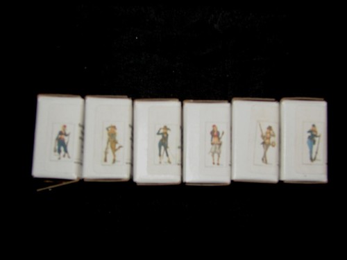 SOUTHERN BELLES & NORTHERN BEAUTIES 28 mm ACW PIN-UP GIRLS SET DE 6 PERSONNAGES - Picture 3 of 4