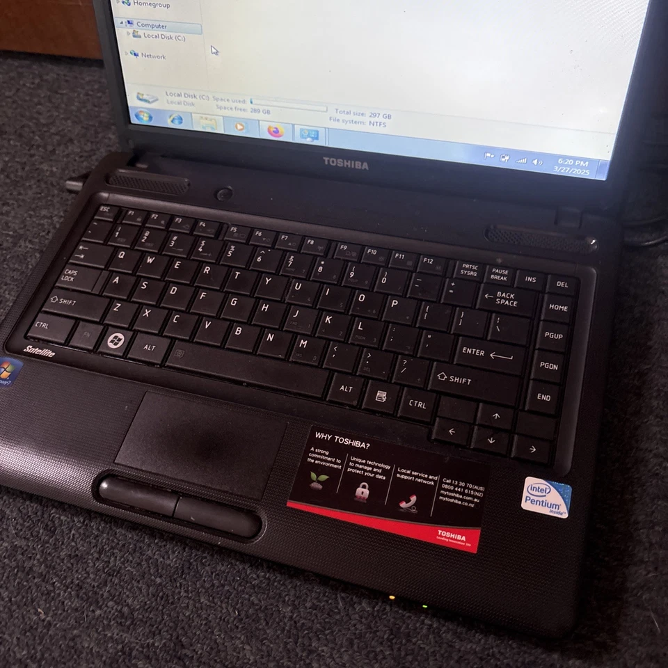 Toshiba Satellite C640 Laptop 300GB HDD 2GB RAM DVD Win 7 - Image 4 of 4