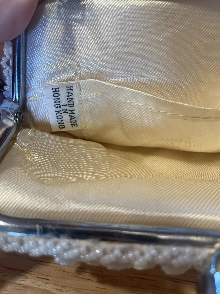 Vintage 1960s Evening Bag Romantic Sequin Kiss Lock Hong Kong Coquette Girl - Image 4 of 4