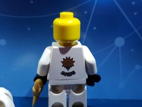 LEGO NINJAGO The Golden Weapons Minifigure Zane DX njo0018 Ice Dragon 2260