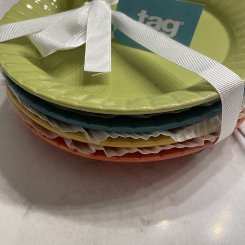 Set of 4 TAG Christmas Dessert, Salad,Appetizer, Plates - Picture 2 of 6