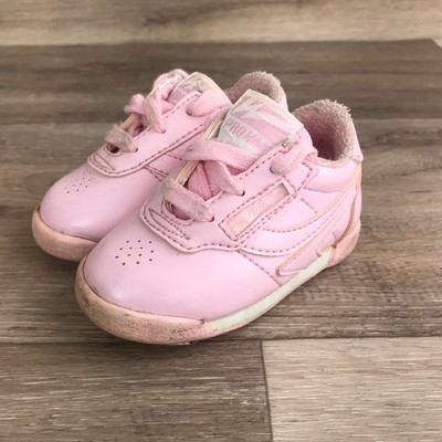 pro wings tennis shoes