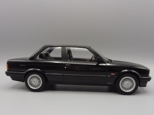 BMW 325i 1988 1/18 Norev 183203 E30 Schwarzmetallic 3er 3-Series 320 - Picture 6 of 12