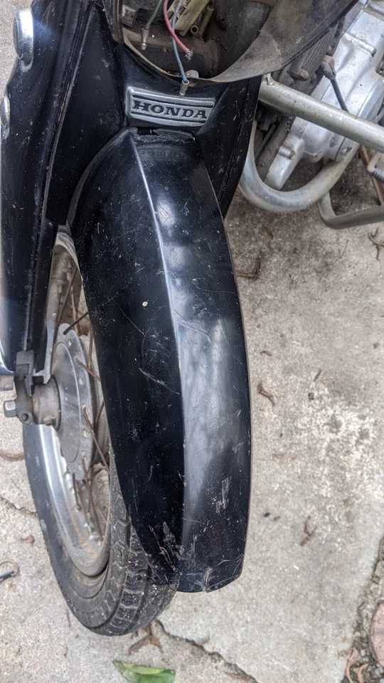 Guardabarros delantero negro Honda Benly Touring para C92 C95 CA92 CA95 CA160 NOS Foto 2 de 4