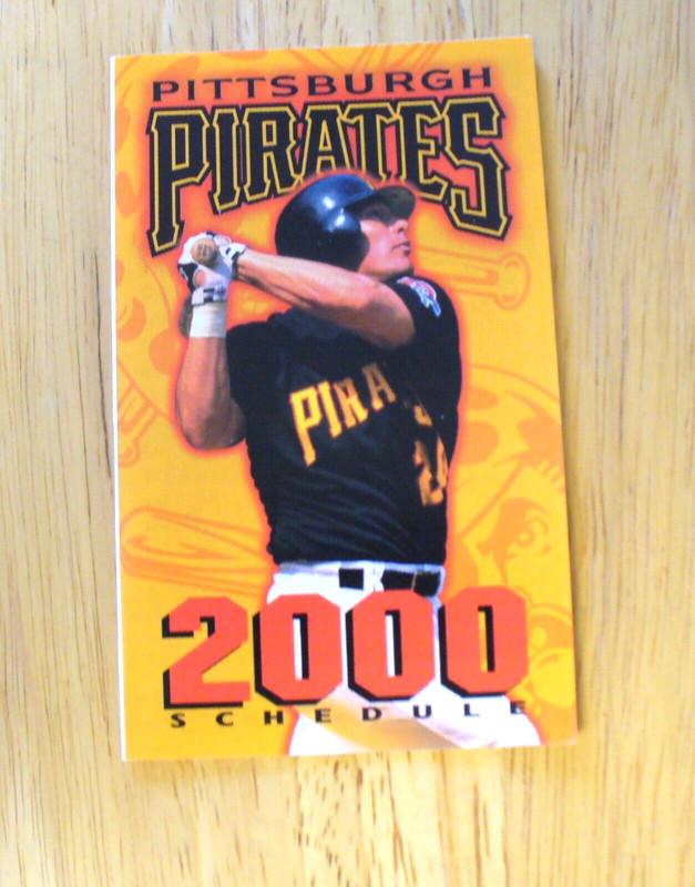 MLB - Pittsburgh Pirates 2000 Pocket Schedule "Brian Giles" - NEW - VINTAGE