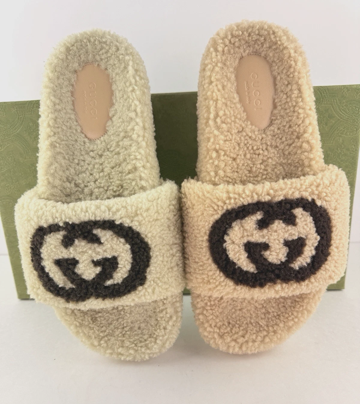 Gucci Neuf dans sa boîte Auth 9 US 39 EU imbriqué G Shearling Slides sandales chaussures sac