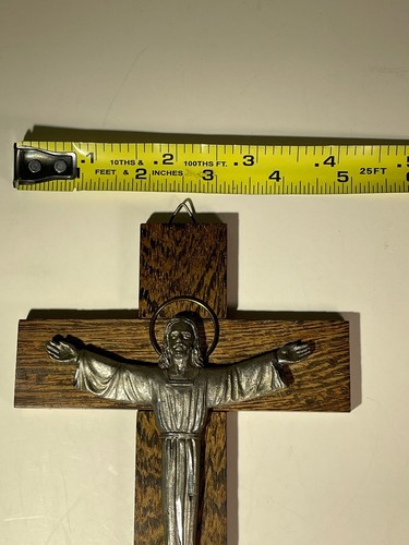 VINTAGE JESUS RISEN on THE WOODEN CROSS W/ HALO Pewter Wall Hanging 8” - Picture 12 of 24