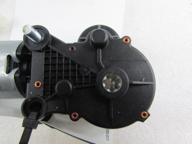 Maserati Quattroporte, RH Front Seat Back Tilt Motor, Used