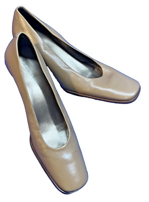 Enzo Angiolini Valentina square toe pumps, 7.5 M beige leather block 2'' heel