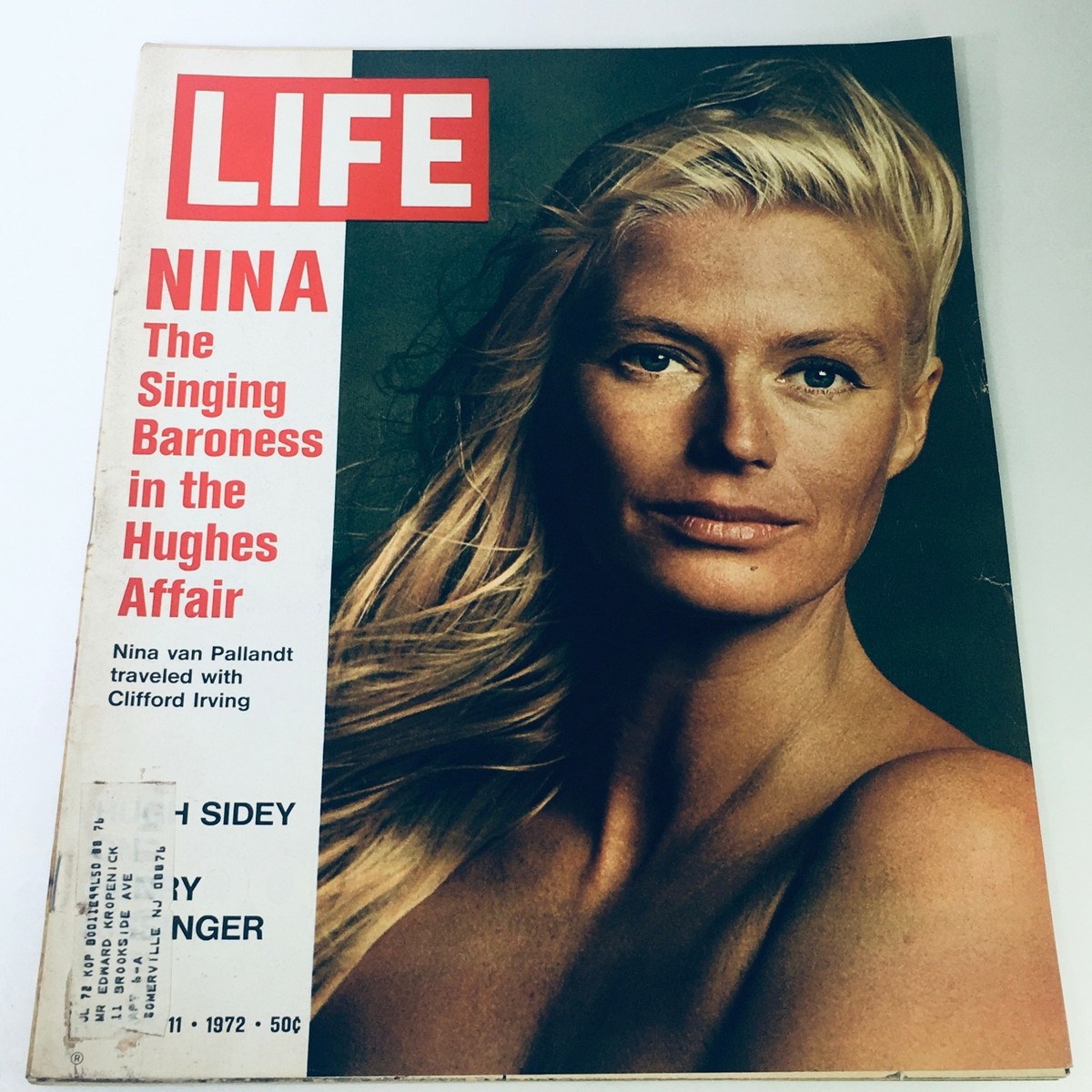 VTG Life Magazine February 11 1972 - The Singer & Baroness Nina