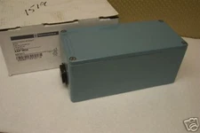 TELEMECANIQUE XAPM34 CONTROL STATION ENCLOSURE P/N 031271 NEW CONDITION IN BOX