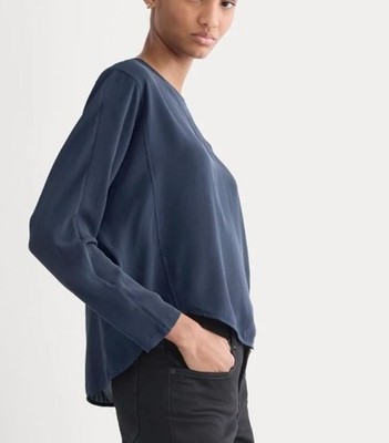 Everlane The Dolman Top in Washable Silk Navy Blue Size Small NWT