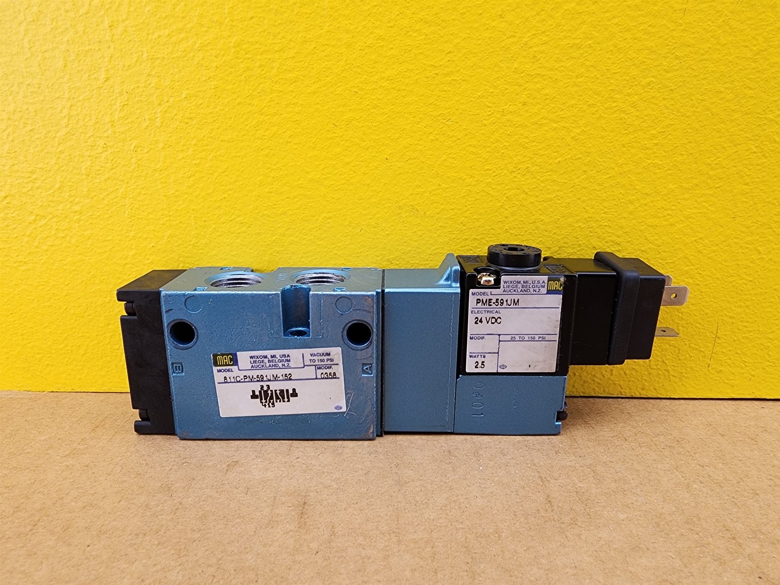 MAC 811C-PM-591JM-152 Single Solenoid Piloted Valve, 5/2-way, 24VDC
