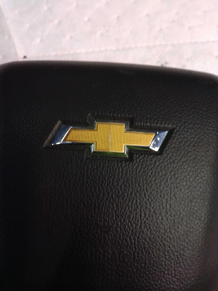 Used Steering Wheel Air Bag fits: 2014 Chevrolet Silverado 1500 pickup driver wh Foto 2 de 4