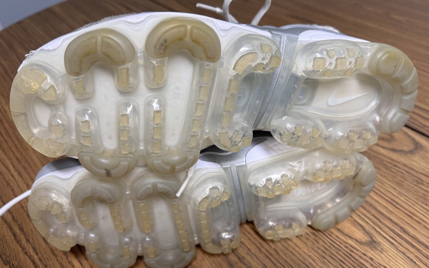 Nike Air Vapor Max Air Plus Sneakers Shoes Mens 9 Silver White thumbnail 5