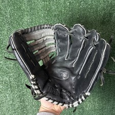 Wilson A500 12 1/2'' Right Handed Baseball Glove Blue AO5RB23125
