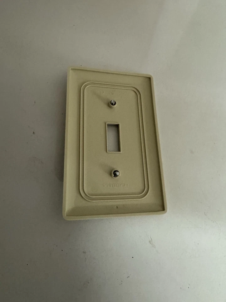 72 Piezas-1 Banda Marfil Interruptor Placa Irrompible Nylon (Compra Todo por $40) Foto 2 de 2