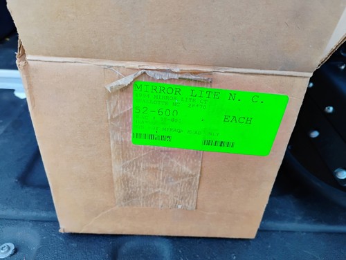 NOS Bus Boy / MLC Mirror Head 52-600 Heated - Mirror Lite - Picture 4 of 4