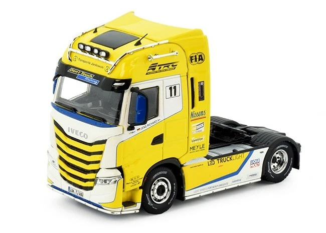 TEKNO IVECO S-Way 4x2 JANKOWSKI échelle 1/50 TEK83220