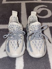 Trendy Toddler Sneakers Size EU 25 NEVER WORN
