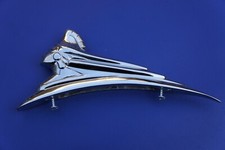 VESPA Pharaoh Chrome Front Mudguard Crest Trim Fits Most Vespa
