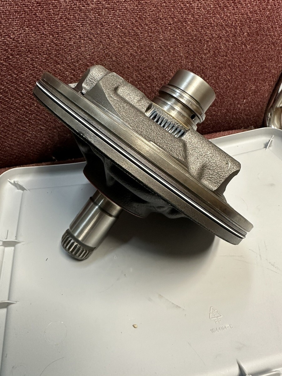 ST-300 SUPER-TURBINE 300 TRANS PUMP NONE-VARIABLE PITCH .625 GEARS