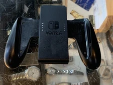 GENUINE NINTENDO SWITCH JOY-CON COMFORT GRIP HANDLE HAC-011 IN BLACK