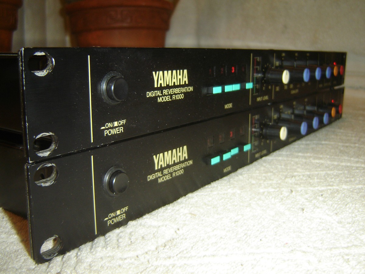 その他 YAMAHA Digital Reverberation R1000 Yamaha R1000, Pair, Digital Reverberation with Parametric Eq