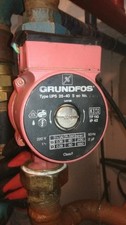 GRUNDFOS UPS 25-40 180 Circulateur Bouclage Chauffage Pompe chaudière 96281384