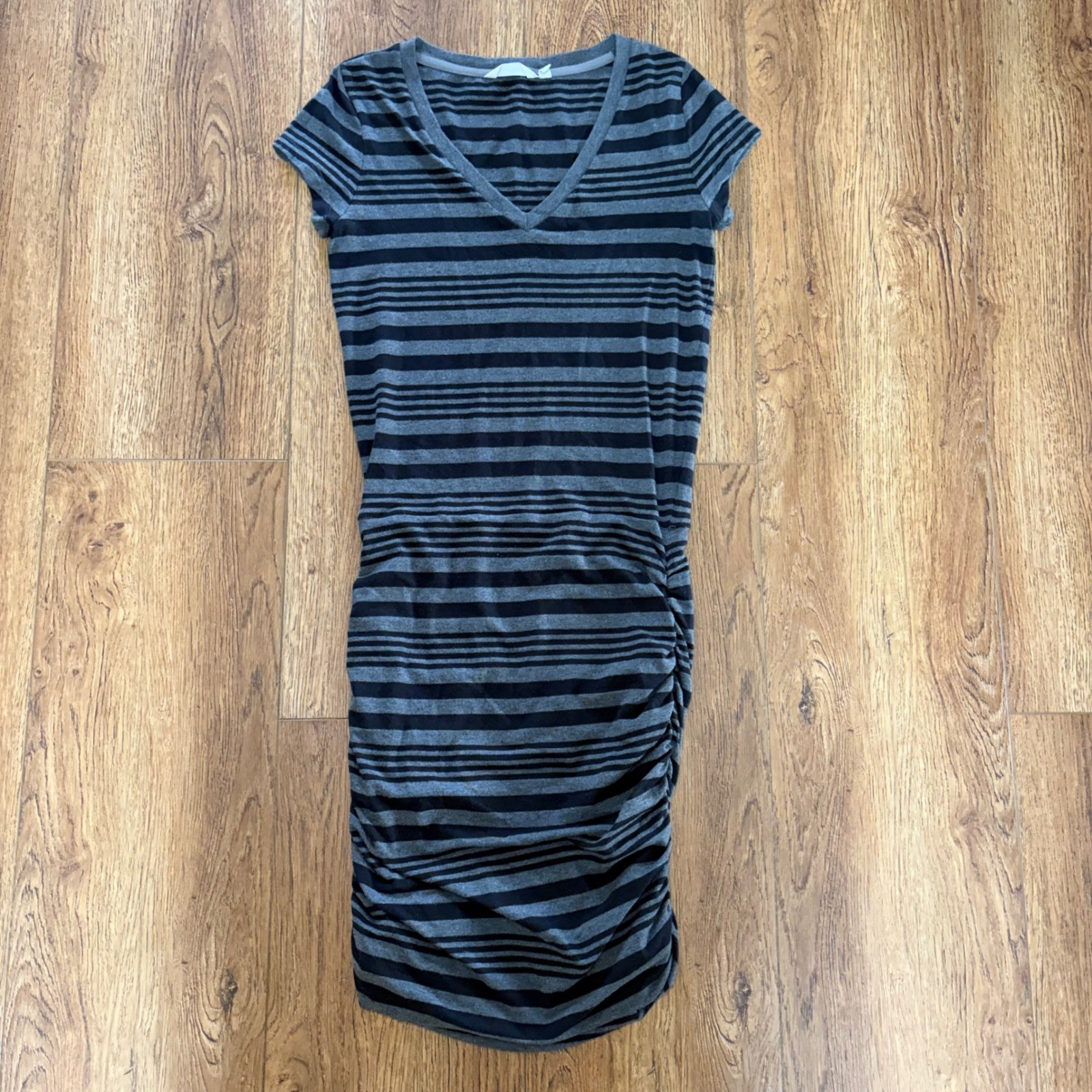 Athleta Topanga Ruched T-shirt Dress Black Gray Striped Womens XS Minimalist