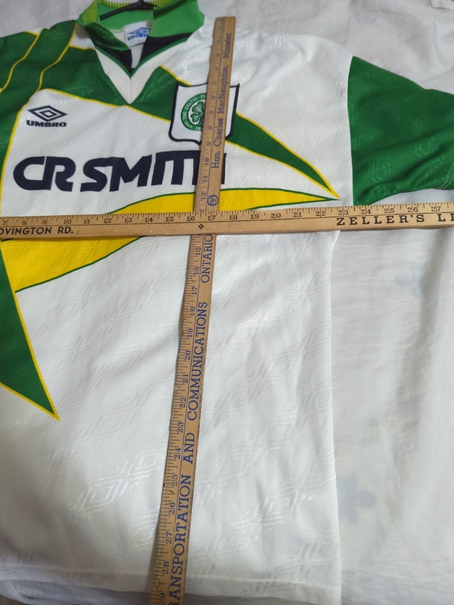 Vintage Celtic Glasgow FC UMBRO Jersey Large 1994/95