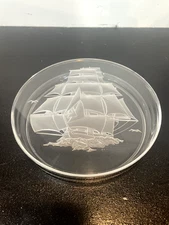 Signed VTG Reverse-Etched Lid Acrylic Art Deco Ashtray "CAMPBELL" Felt Bottom