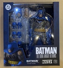 MAFEX No. 119 Batman TDKR  The Dark Knight Triumphant