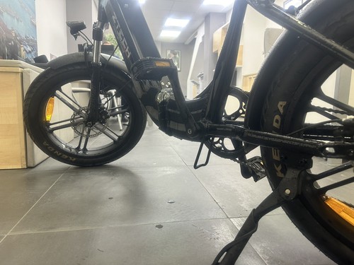 Bicicletta Elettrica Pieghevole Z-Tech - Foto 7 di 19