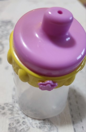 Accessory Baby Alive Pacifier, Spoon and Bottle With Magnet - Foto 4 di 6